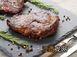 红酒牛排配什么菜
