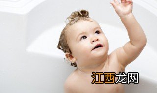 婴儿什么时候理发好 什么时间给婴儿理发好