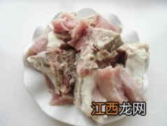 腊排骨炖冬瓜怎么做好吃