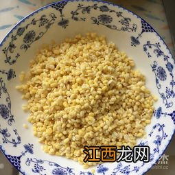 绿豆糕脱皮绿豆用什么水泡