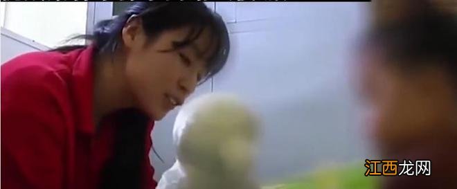 2002博士夫妻生神童女儿，学习能力超强，医生却暗示精神可能异常