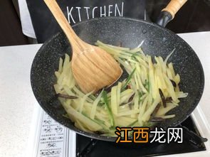 尖椒土豆丝怎么炒不糊