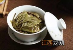 绿茶发霉和茶豪怎么区分