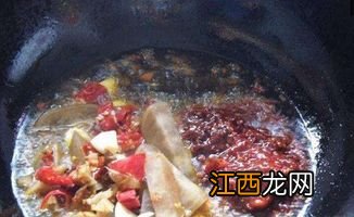 做水煮鱼鱼头煮多久