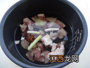 鸡肉柿子汤怎么做好吃