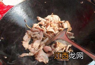 鸡蛋生粉猪肉怎么做菜