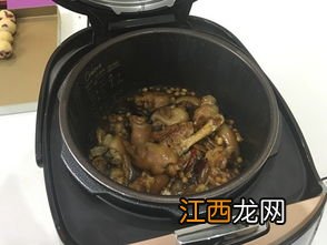 香菇猪蹄炖多久