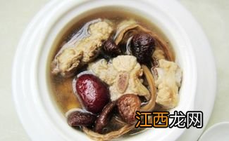 生茶树菇炖多久可以吃