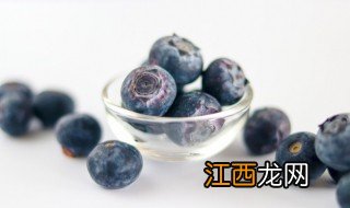 蓝莓一岁宝宝能吃吗 一岁的宝宝能不能吃蓝莓