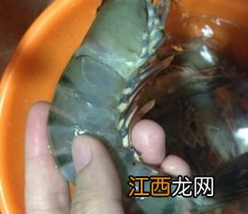 活的基围虾怎么剥壳