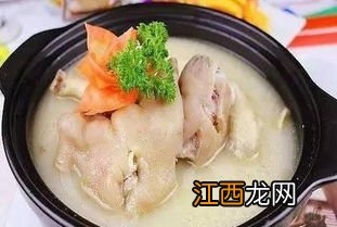 猪蹄用什么炖好吃吗