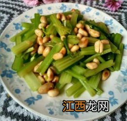 花生芹菜怎么炒好吃