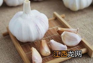 蒸大蒜水适合什么咳嗽