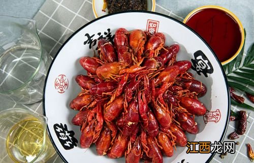 烧龙虾多久能熟