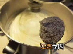 黑米炒熟怎么做着吃