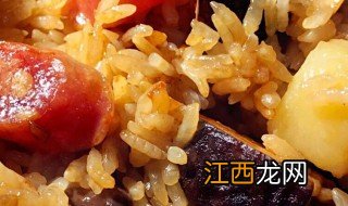 香肠土豆焖饭 香肠土豆焖饭 制作方法