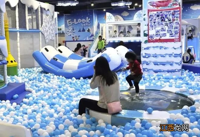 孩子被嘲笑时,父母的处理方式很重要,看看你做对了吗?