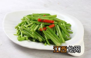 小芹菜和什么凉拌好吃吗