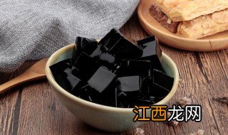 仙草粉是什么东西做的? 使用什么做的仙草粉