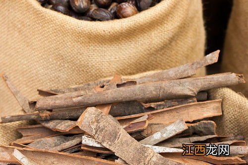 杜仲怎么做成茶