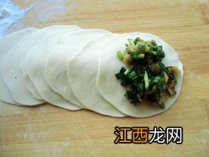 香菇可惜和什么包饺子