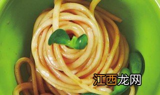 家里没有菜怎么做面条 凉拌面做法介绍