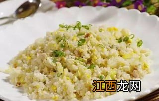 蛋炒饭怎么烧不会油