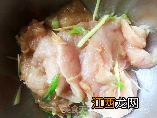 最新鸡胸肉的做法 最新鸡胸肉怎么做