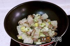 炒火底料怎么炒好吃吗