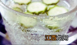 雪碧泡青瓜的腌制方法 雪碧青瓜特饮做法