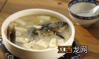 孕早期鲫鱼豆腐汤怎么做 鲫鱼豆腐汤的做法