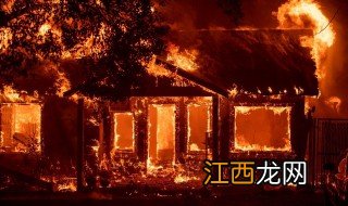 突遇火灾时的正确做法是 突遇火灾怎么办