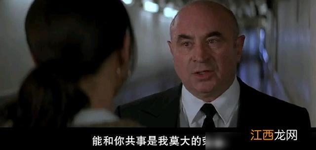 电影《曼哈顿女佣》：重点并不是灰姑娘，而是那些珍贵的价值观