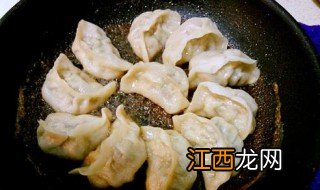 如何制作锅贴饺子 锅贴饺子如何制作