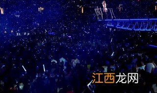 崔京浩父亲原版歌词 由崔京浩演唱的歌曲父亲歌词