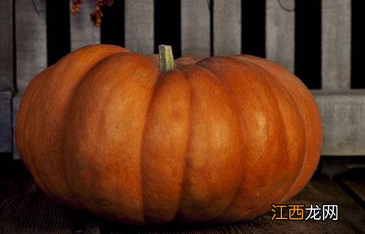 南瓜的营养价值 糖尿病人吃南瓜时你要注意这些