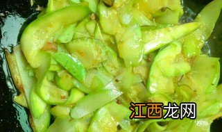 八月瓜怎么炒好吃 素炒八月瓜片