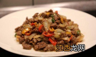 牛肉用啥方法炒着嫩 怎么做洋葱炒牛肉