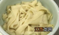 扯面的做法：美味的油泼扯面