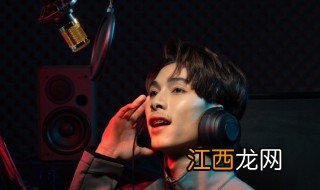 结他低泣时原唱 结他低泣时歌词