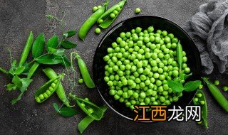 豌豆煮糯米饭怎么做好吃 豌豆煮糯米饭的做法