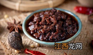 黄豆酱和豆瓣酱的区别 关于黄豆酱和豆瓣酱的区别