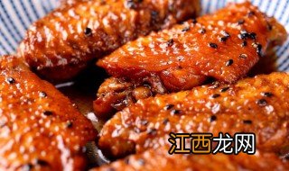 葱香烤鸡翅步骤 制作葱香烤鸡翅的方法