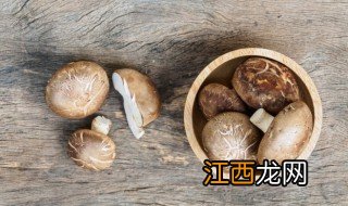 香菇烧青椒做法窍门 香菇炒青椒怎么做