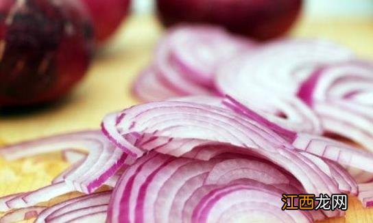 洋葱汁的功效与作用 洋葱的营养新吃法