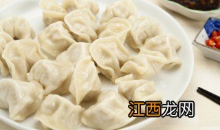 冻饺子用冷水还是热水 使用冷水还是热水煮冻饺子