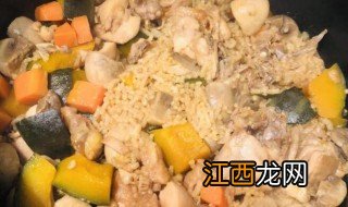 电饭煲鸡肉焖饭怎么做 电饭煲鸡肉焖饭如何做