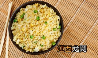 如何做蛋炒饭才会好吃 蛋炒饭的做法