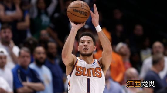 NBA 2K23封面或为德文·布克 2.14亿美元续约太阳队