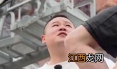 语无伦次是什么意思